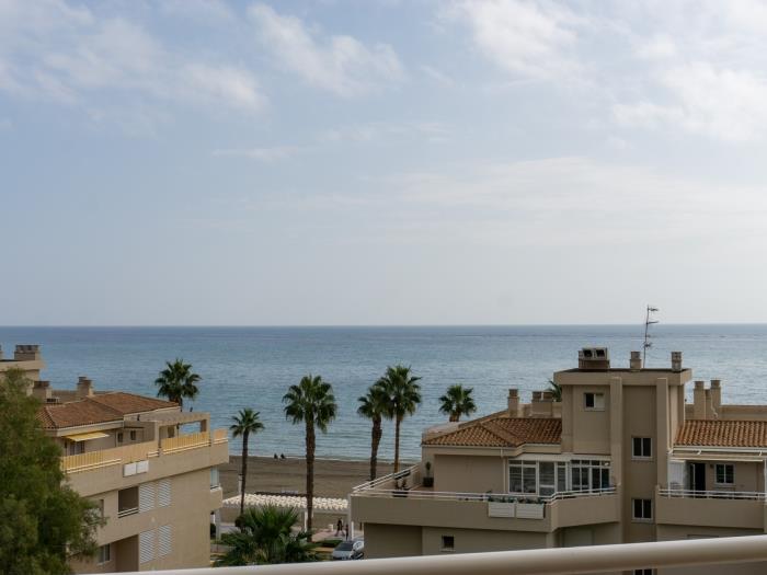 Penthouse Paradise Sea Views