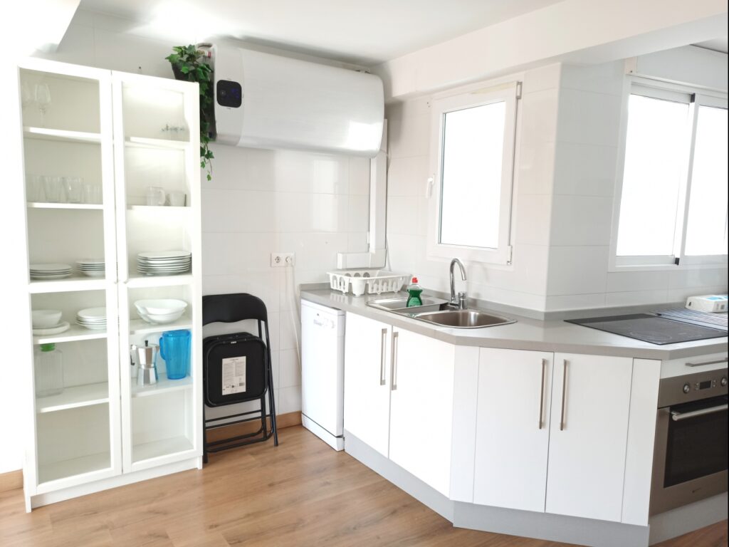 huéspedes apartamentos turísticos málaga